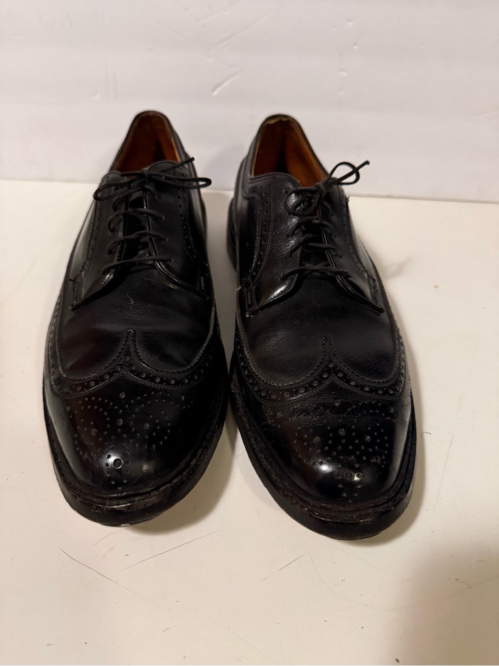 VTG 1967 Florsheim Imperial  Black Long Wing Wingtips 12 B Cat’s Paw Heels .